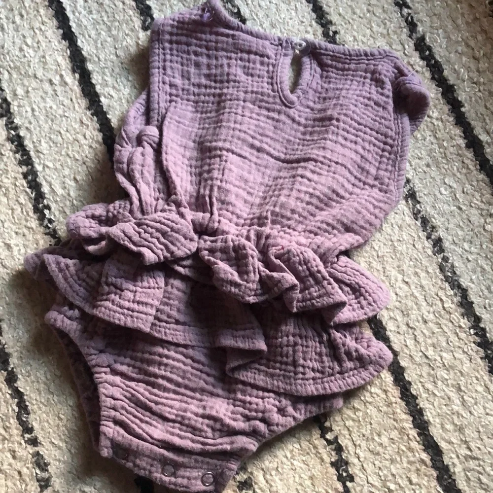 Ruffle romper
